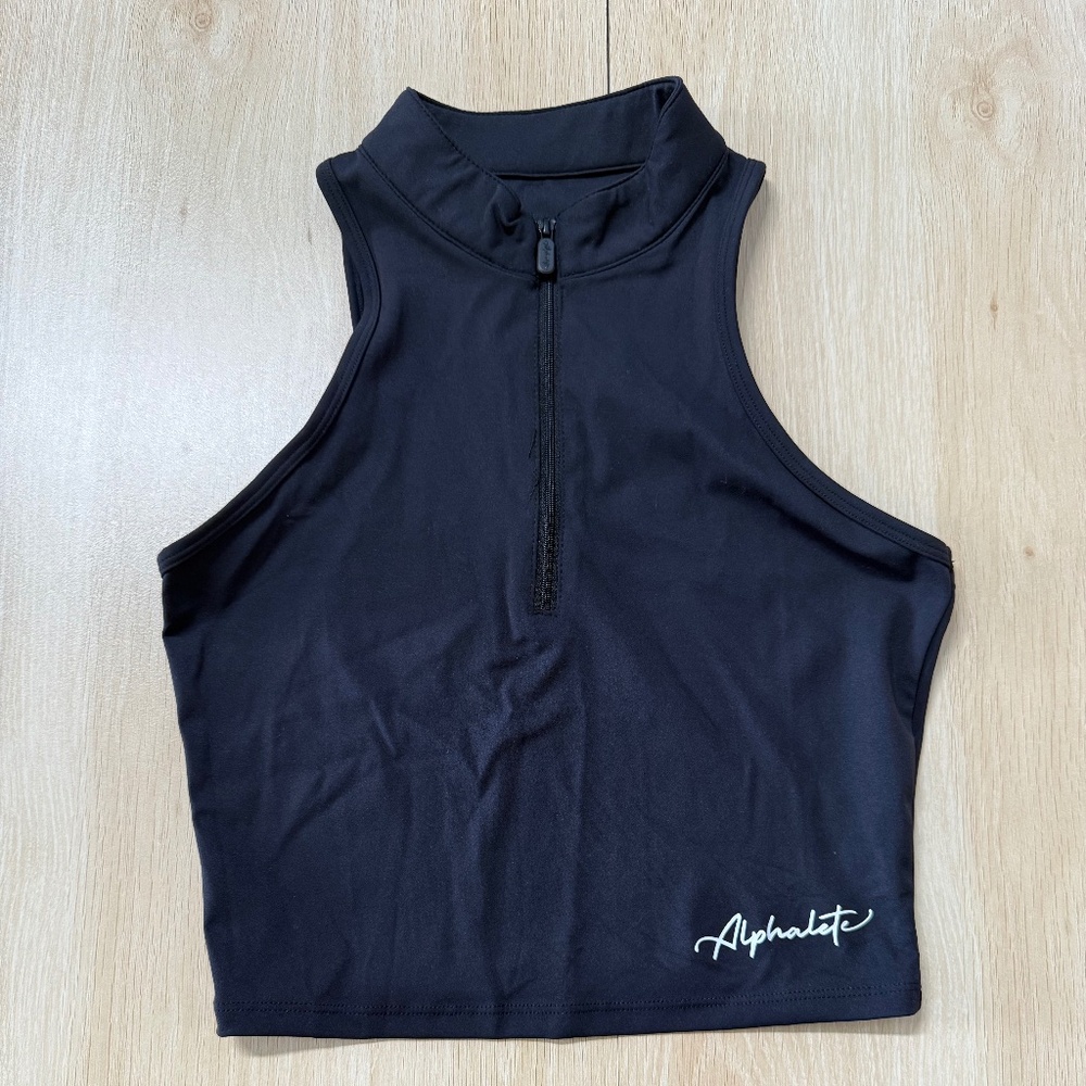 Alphalete top